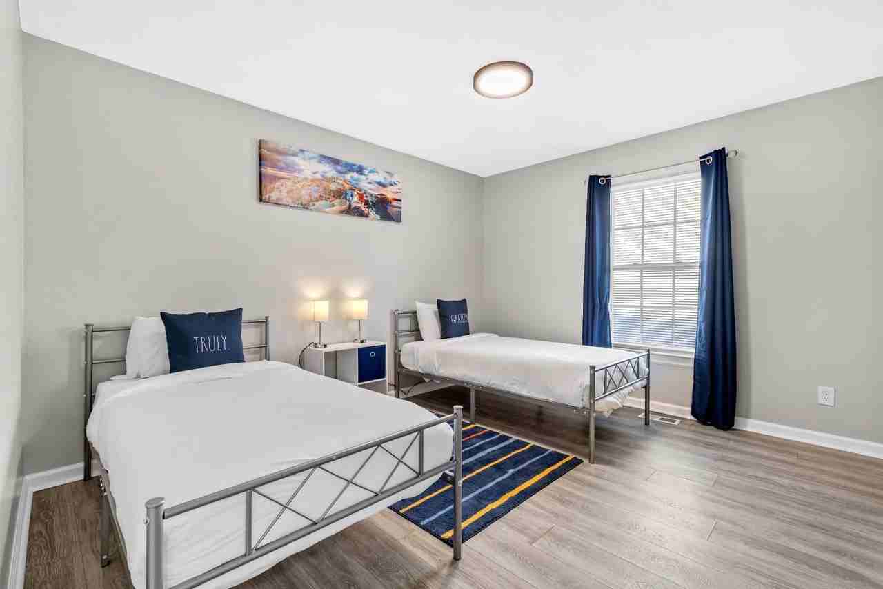 2821 Old Matthews Rd - Photo 3 of 12