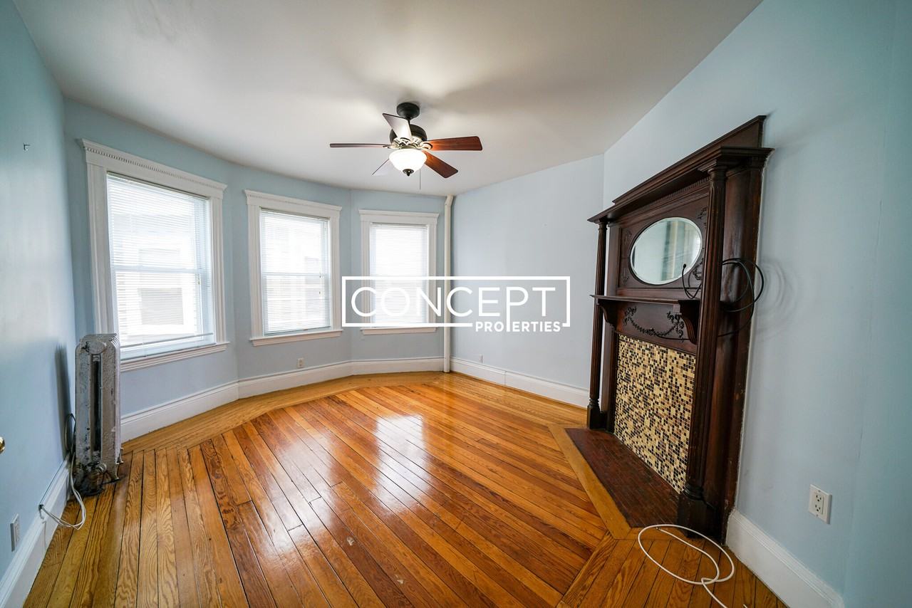 22 Winslow Rd #22 - Photo 5 of 25