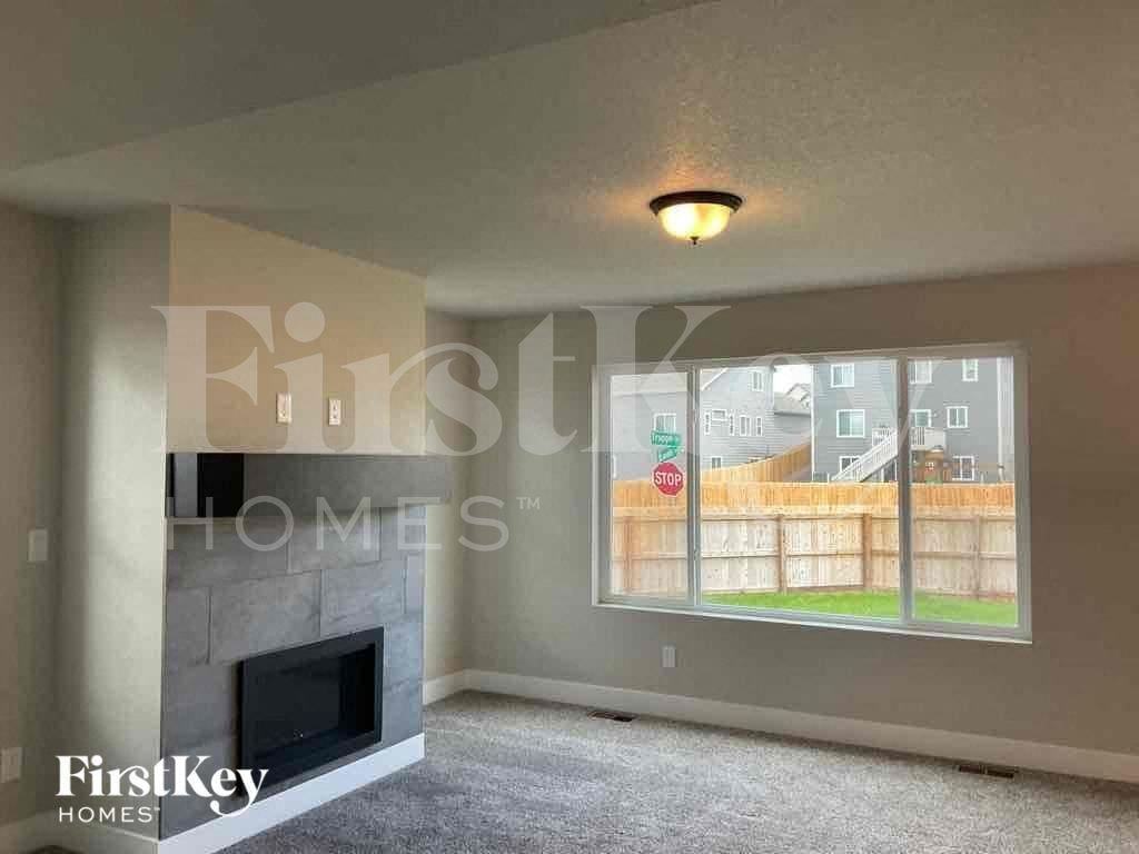 6907 Akela Ln - Photo 3 of 17