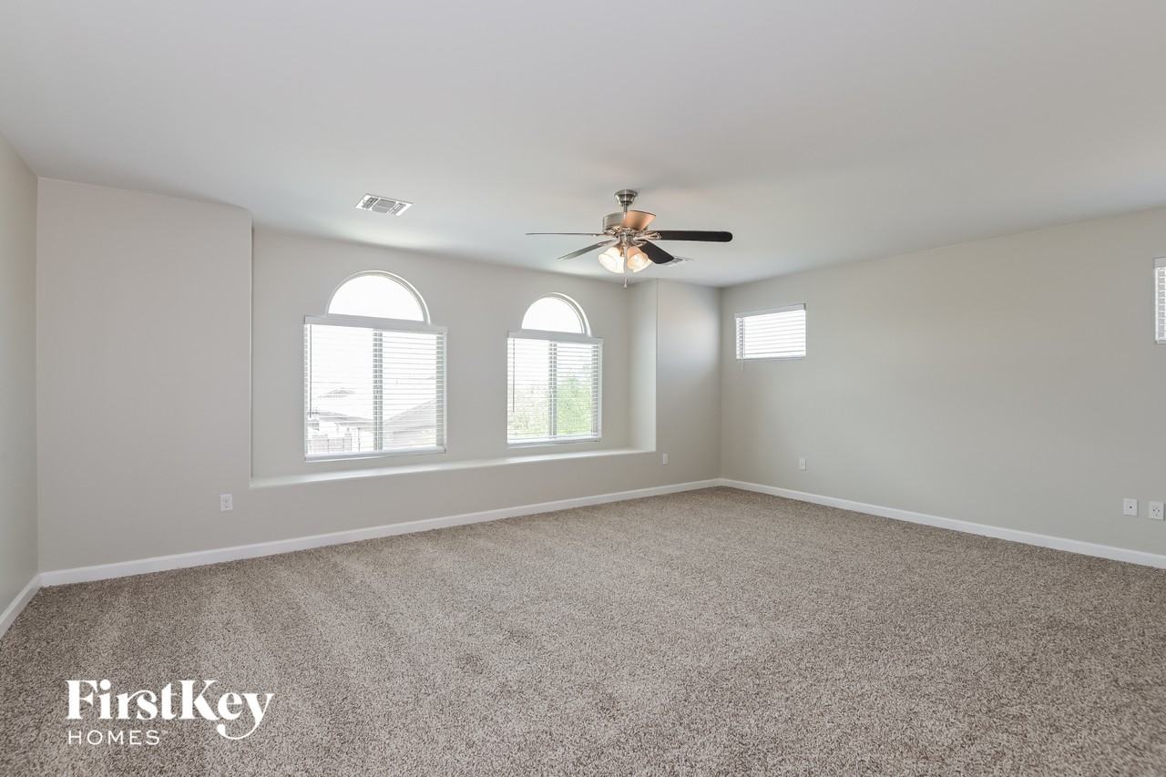 12191 E Metz Dr - Photo 7 of 15