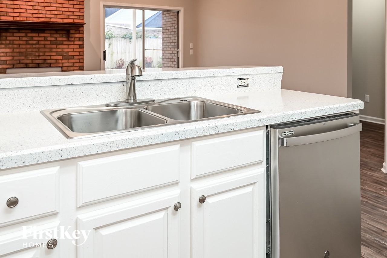 13528 Osprey Point Dr - Photo 6 of 15