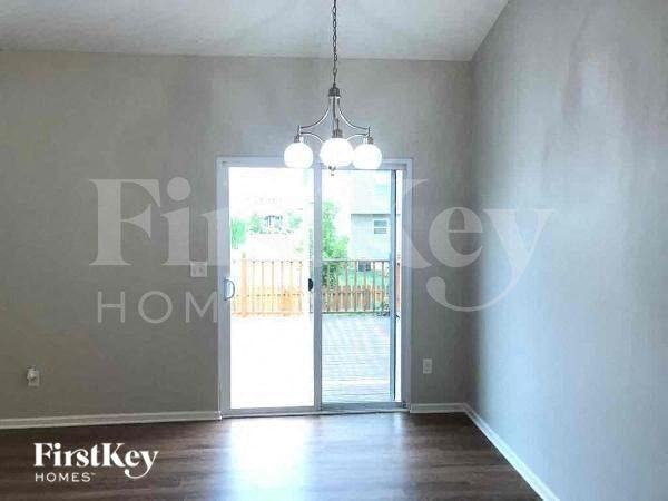 217 Weeping Willow Run Dr - Photo 3 of 10