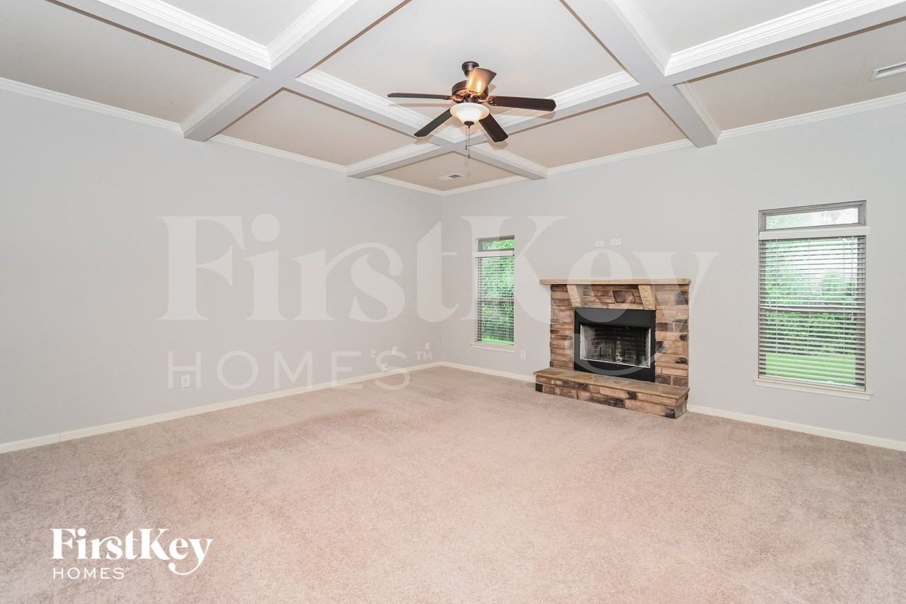 1087 Sly Fox Run - Photo 2 of 15