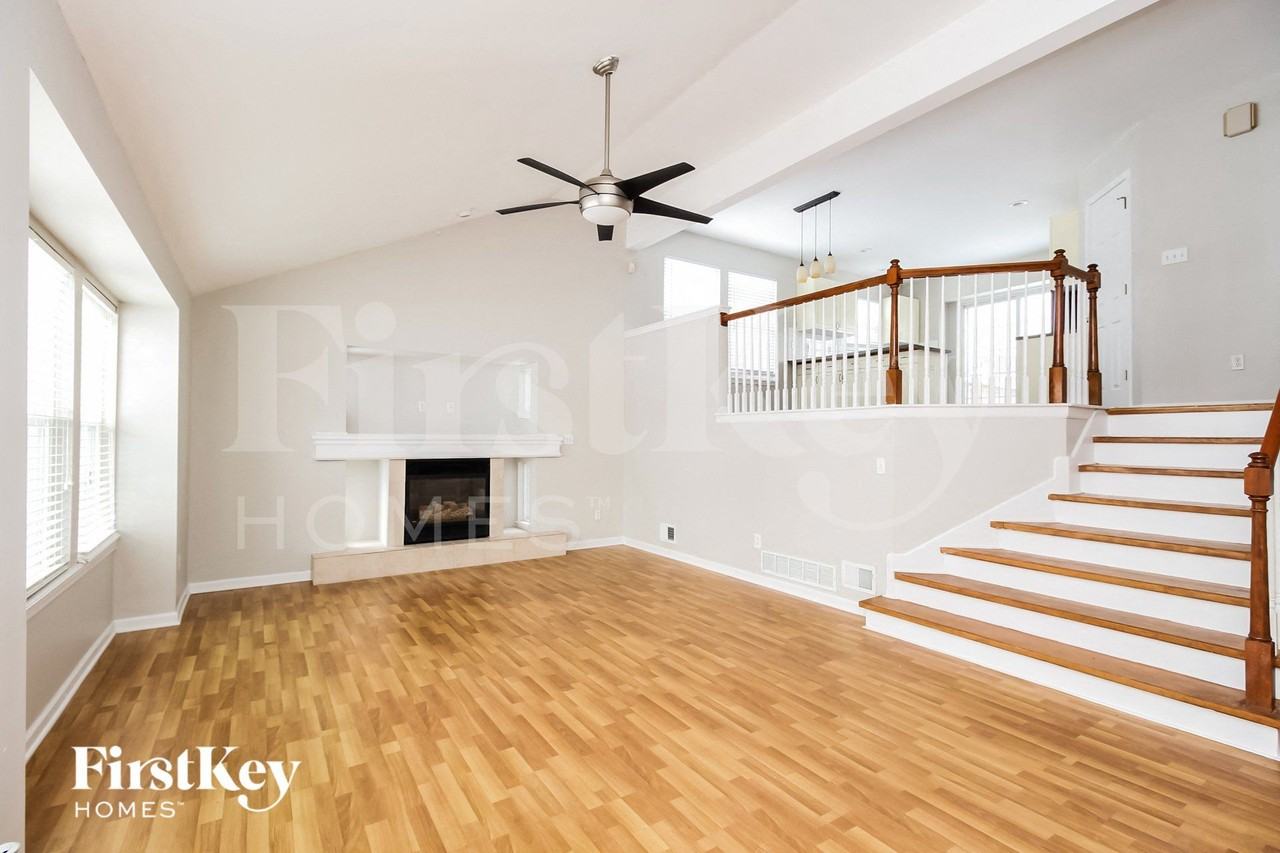 3602 Nw 86th Ct - Photo 2 of 15