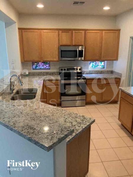 29365 N 67th Dr - Photo 5 of 16