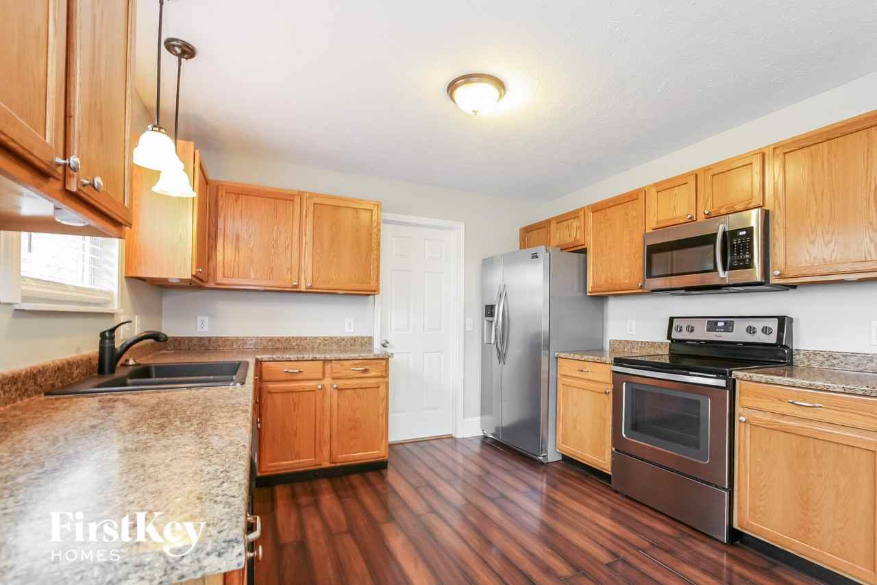 19438 Paxson Pl - Photo 5 of 15