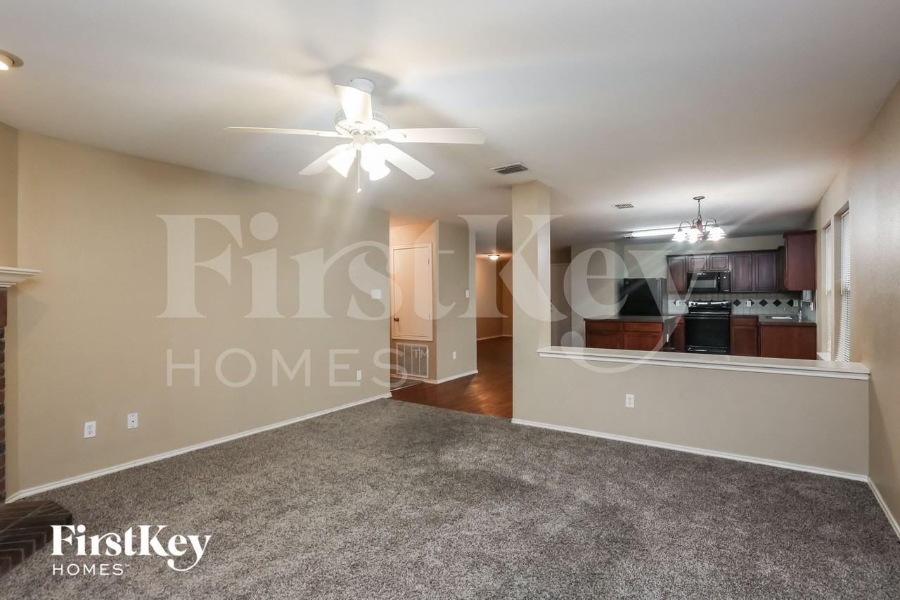 6625 Tealglen Dr - Photo 5 of 15