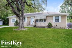 607 Ne Main St - Photo 1 of 1