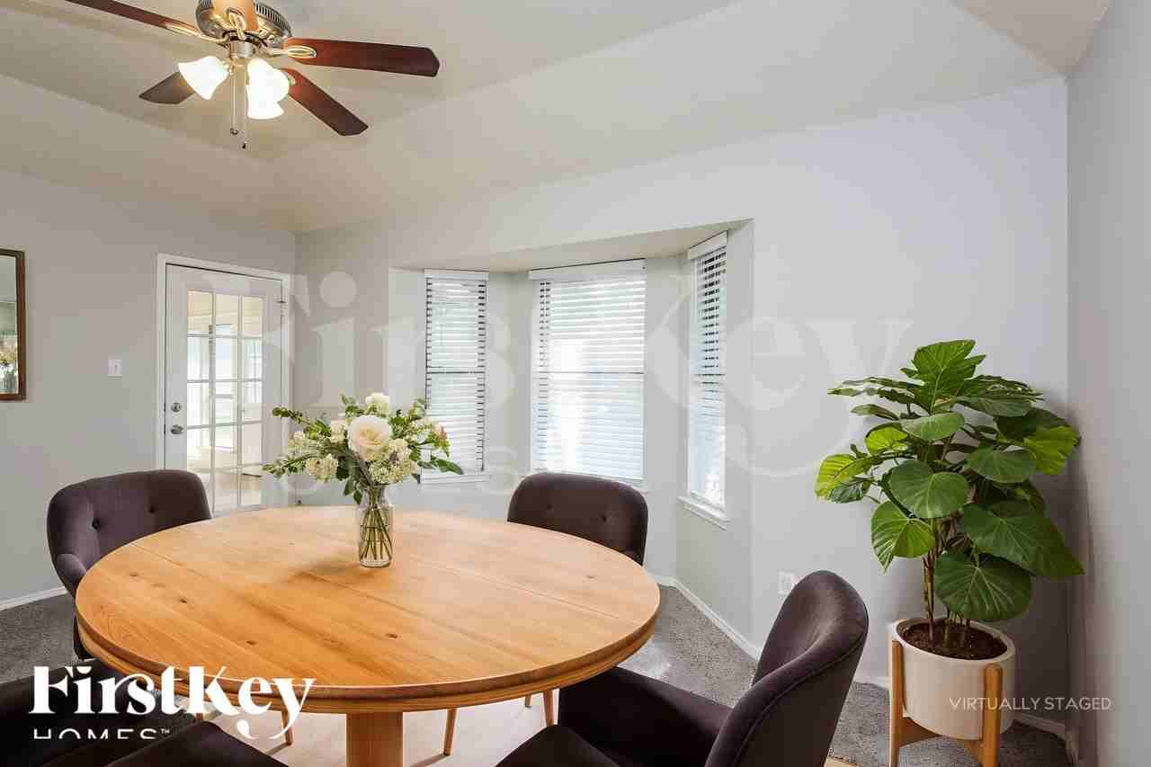 6008 Sundown Dr - Photo 7 of 18