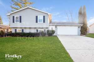 featured image of 565 Franklin Dr