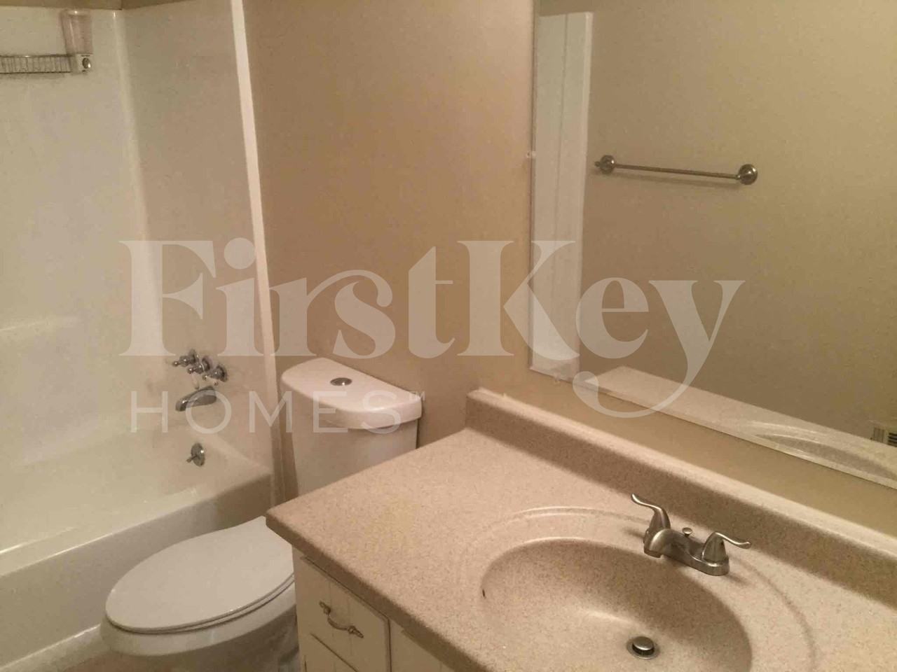 4005 Rock Mill Pkwy - Photo 7 of 10