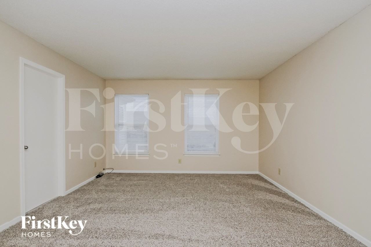 12401 Rose Haven Dr - Photo 6 of 15