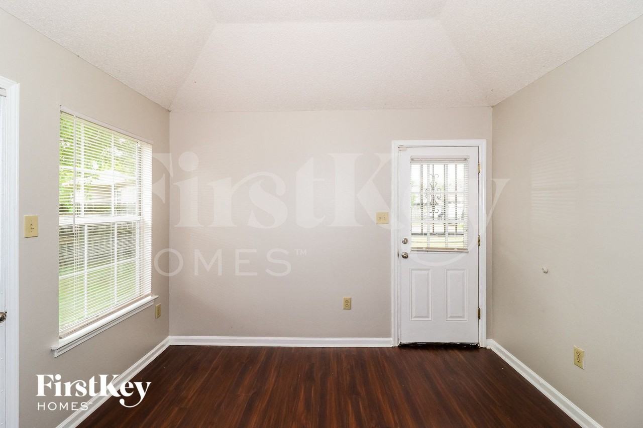 1209 Breezy Gate Dr - Photo 5 of 14