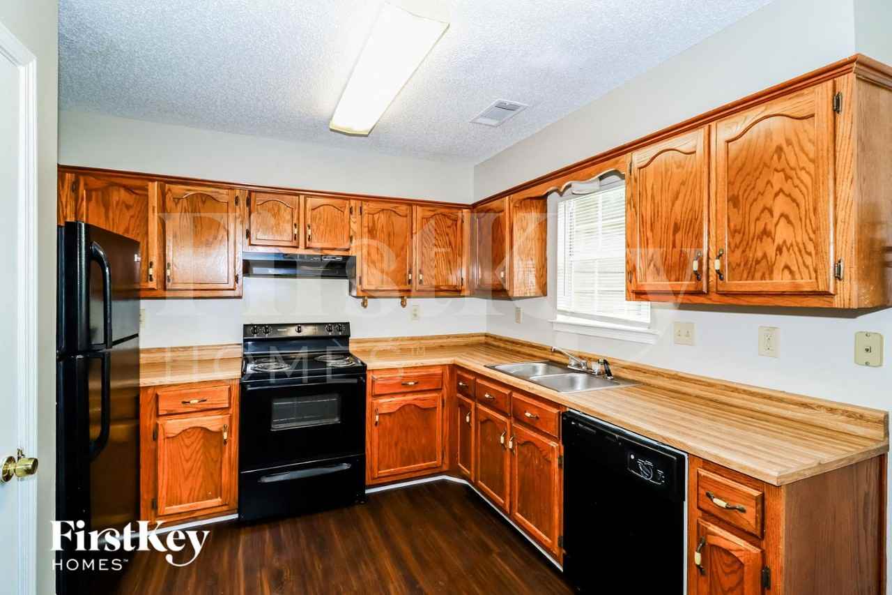 1209 Breezy Gate Dr - Photo 7 of 14