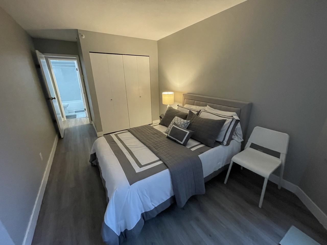 811 Helmcken Street #303 - Photo 2 of 28