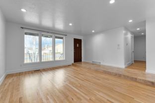 918 E Lazon Dr - Photo 1 of 1