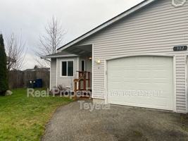 featured image of 902 S 22nd Ct #UNITA