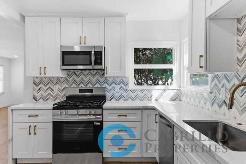 2215 Marigold Pl - Photo 2 of 23