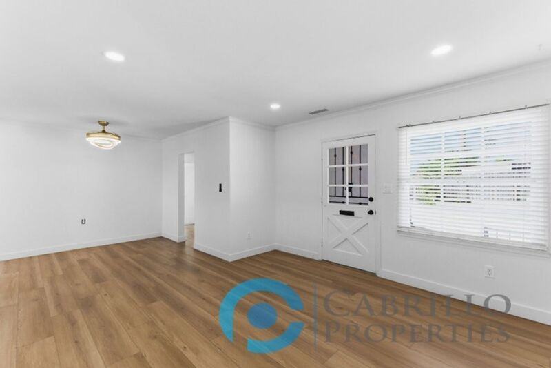 2215 Marigold Pl - Photo 5 of 23