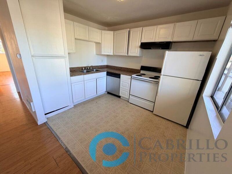 925 Martin Dr #13 - Photo 7 of 20