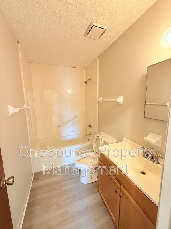 123 S Ward St - Photo 7 of 16