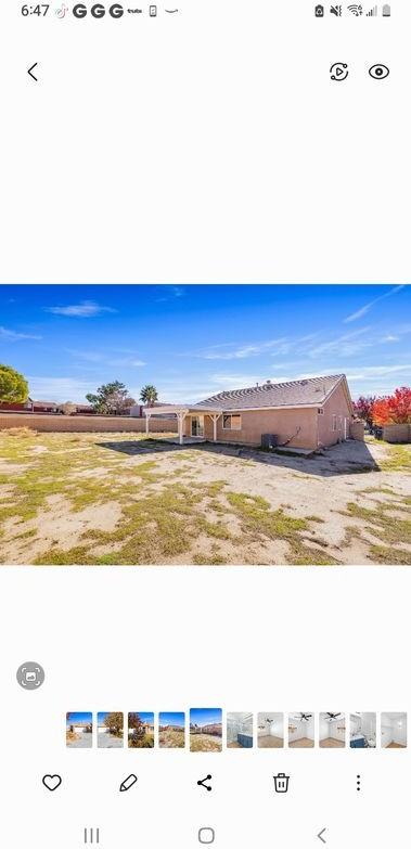 555 Koufax Dr - Photo 4 of 7