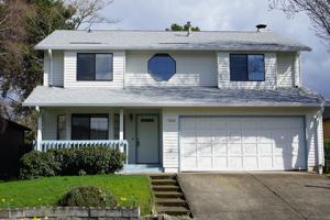 featured image of 7050 Sw 174th Ave