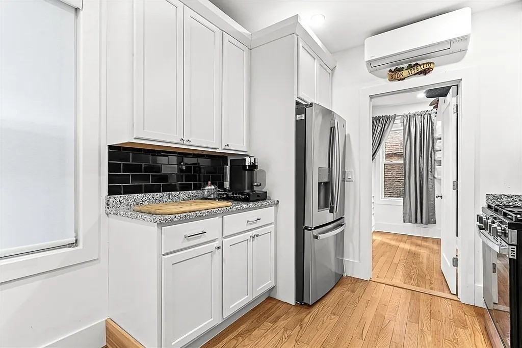 62 N Margin St - Photo 5 of 16