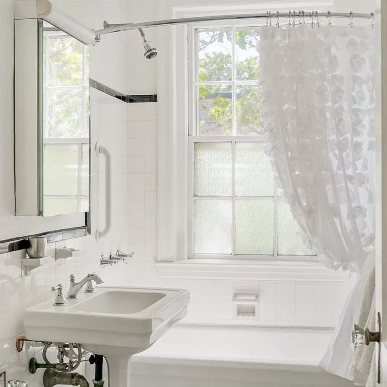 393 Broadway - Photo 5 of 30