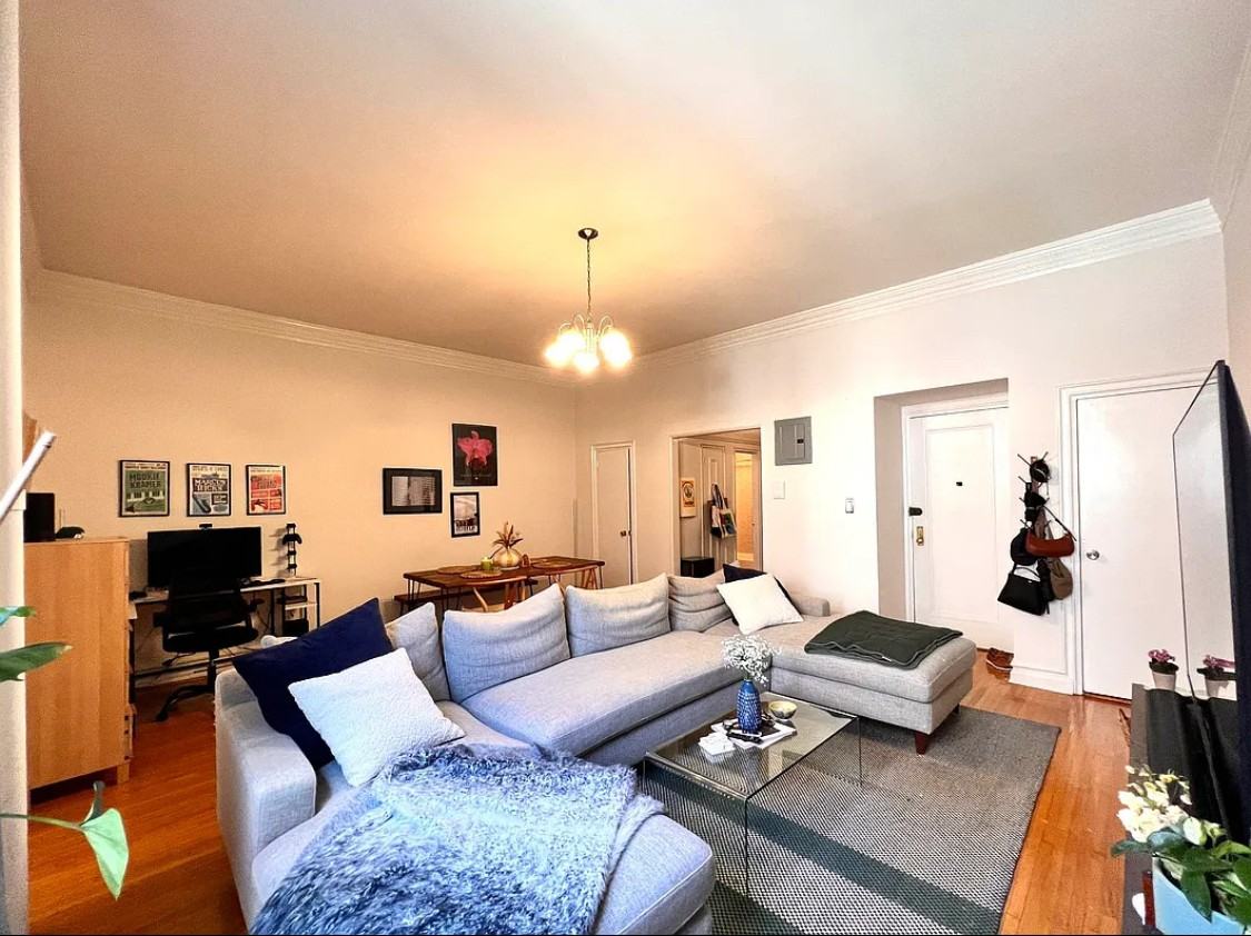 25 W 75Th St - Photo 3 of 9