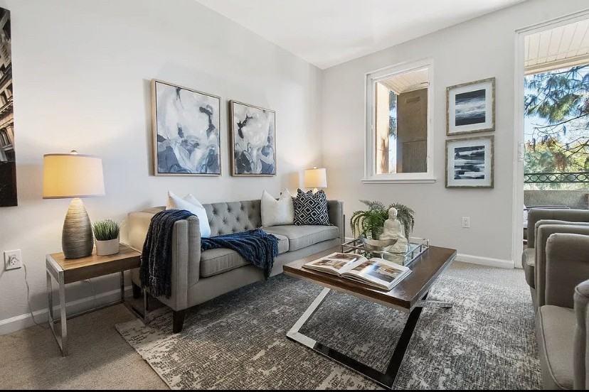 401 S Norfolk St - Photo 2 of 12