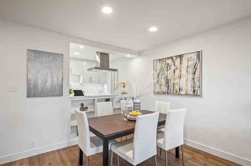 1090 Main St - Photo 7 of 15