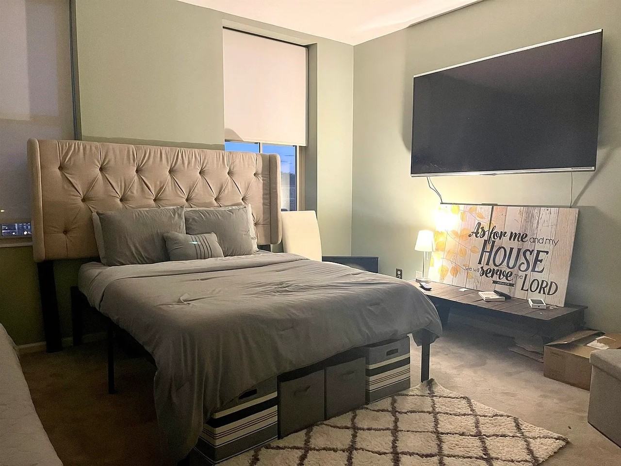 401 10th St - Photo 2 of 8