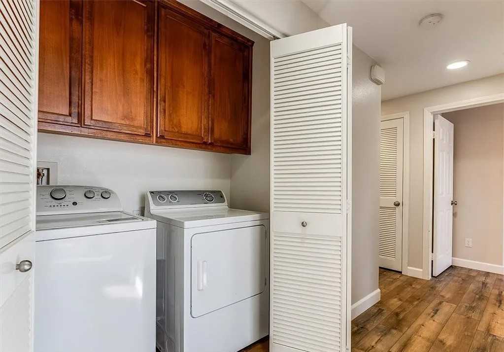 962 Tarragon Ln - Photo 6 of 11