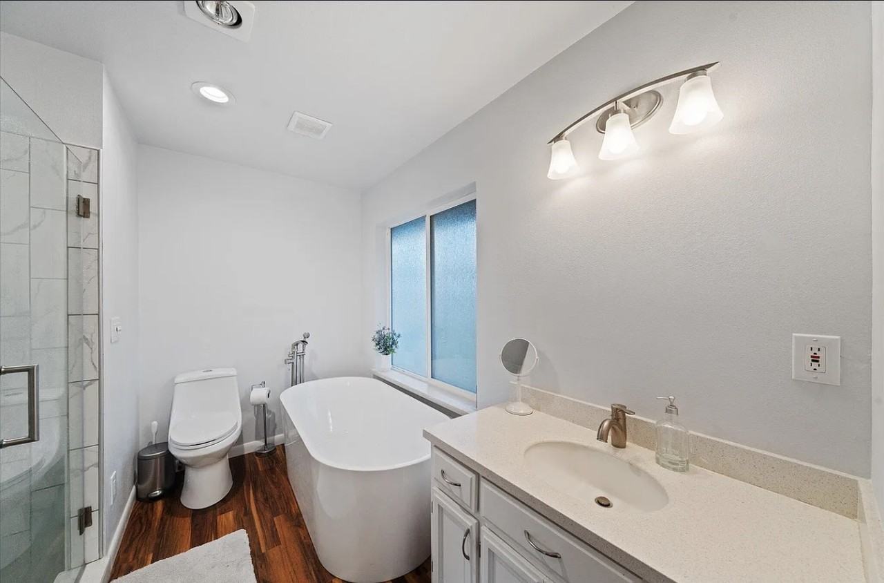 20766 Cattle Dr - Photo 3 of 10