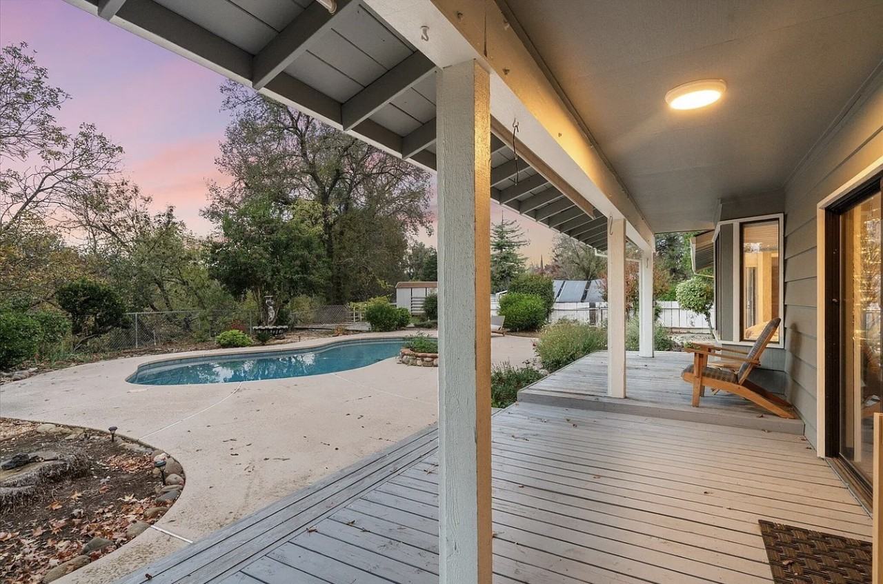 20766 Cattle Dr - Photo 5 of 10