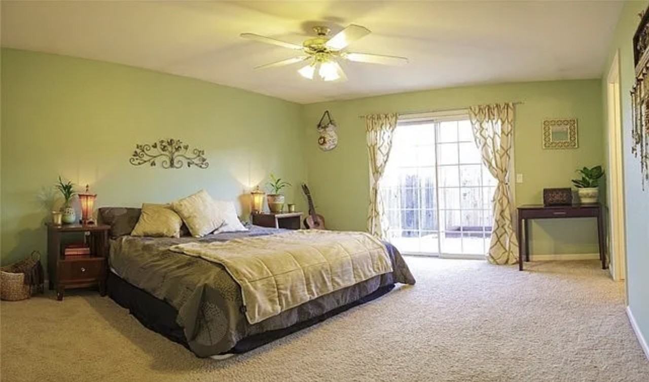 5900 Dolores Ave - Photo 2 of 10