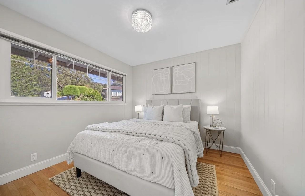 916 Park Pacifica Ave - Photo 3 of 10