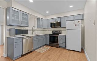 featured image of 1421 Alexander Way