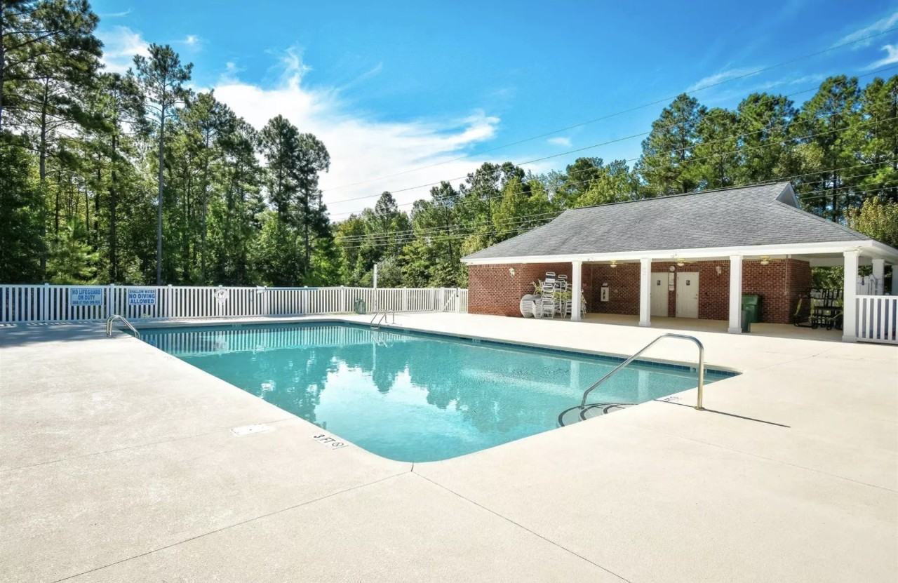 200 E Covington Dr - Photo 6 of 10