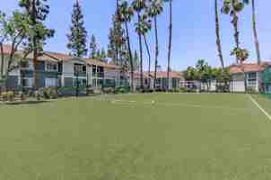 featured image of 1400 Barton Rd