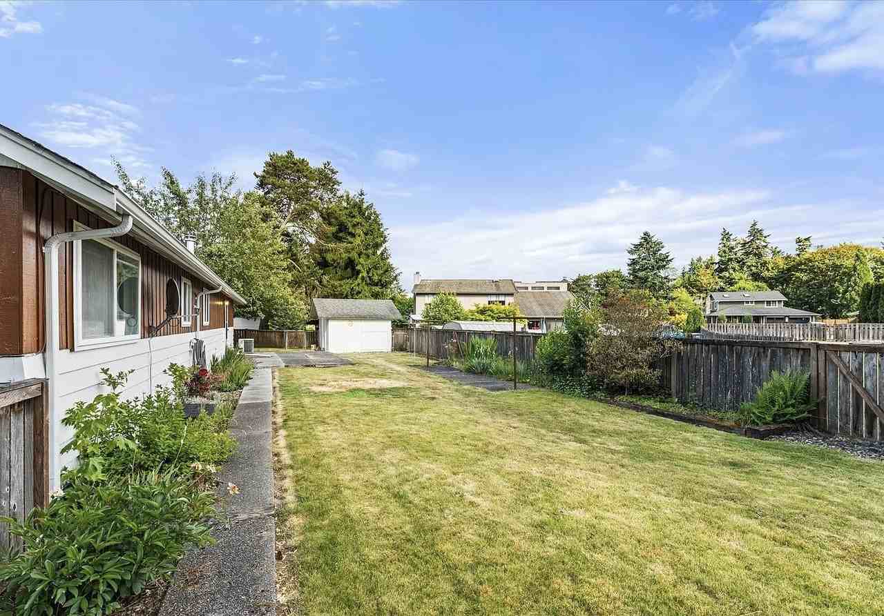 6702 120th St E - Photo 7 of 7