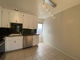 featured image of 1565 Noe St #1
