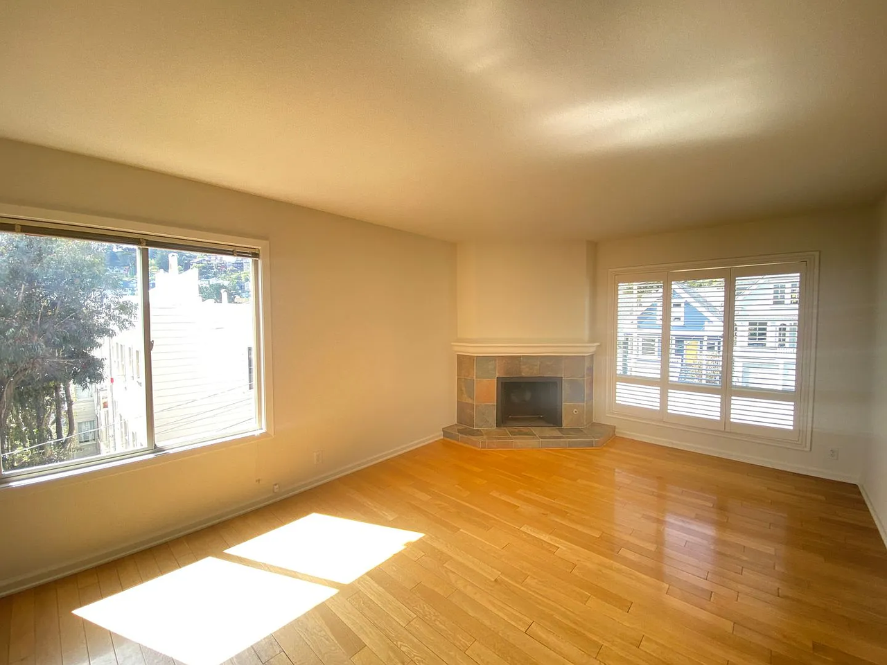 1565 Noe St #1 - Photo 4 of 10