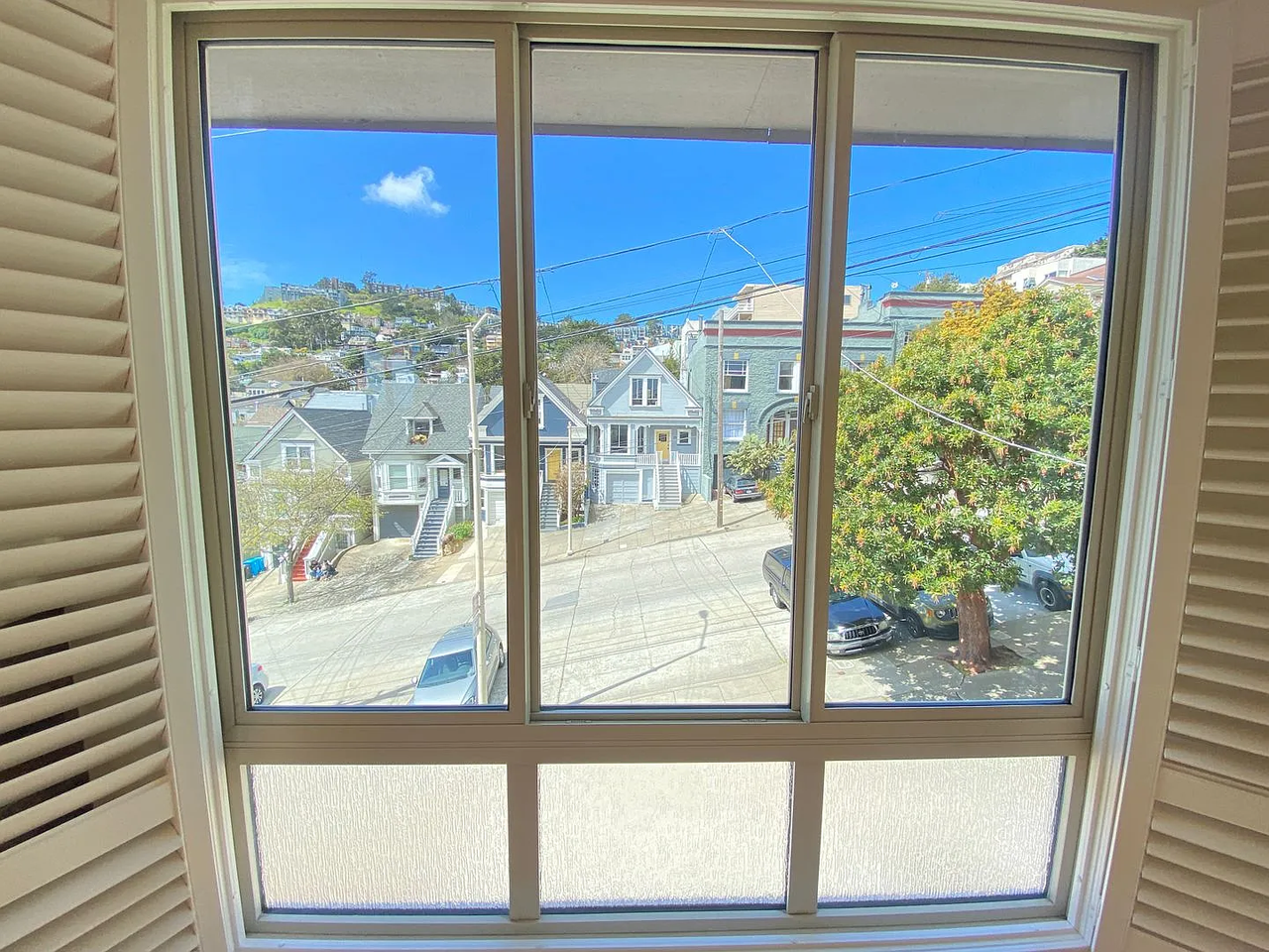 1565 Noe St #1 - Photo 6 of 10