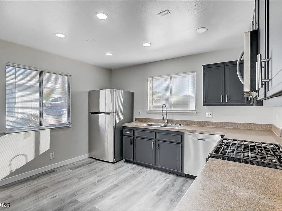 6810 Legalla Ln - Photo 5 of 10