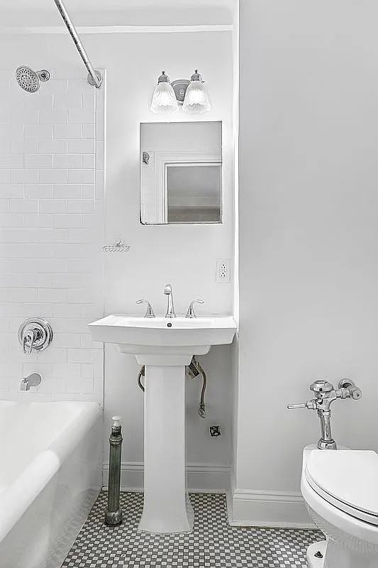 6155 98th St #9L - Photo 5 of 7