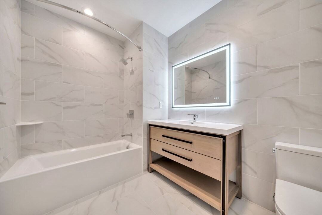 35 Knightsbridge Rd #1G - Photo 2 of 4