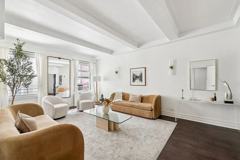 152 W 58th St #8A - Photo 1 of 1