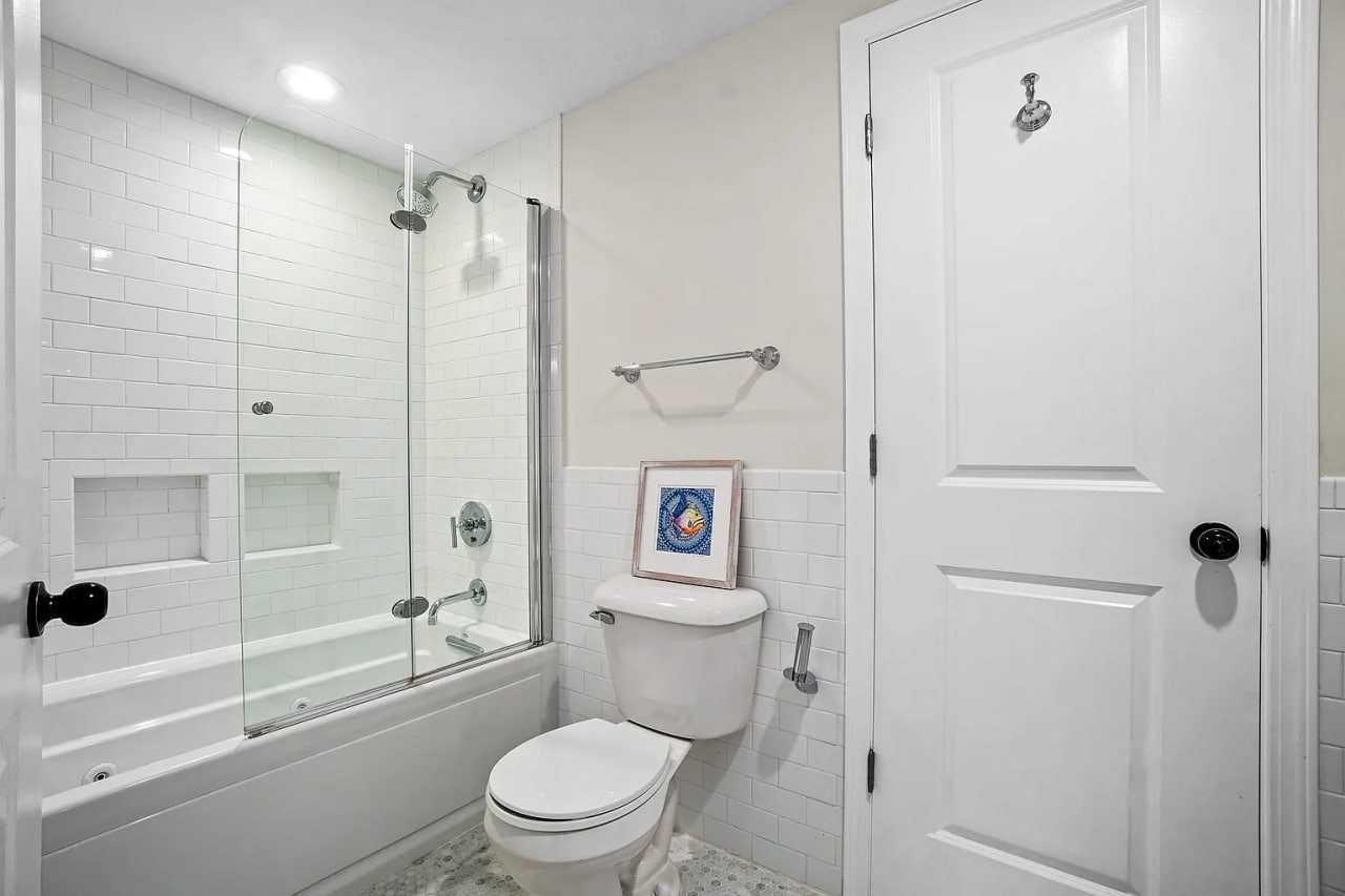 461 Warburton Ave - Photo 6 of 7